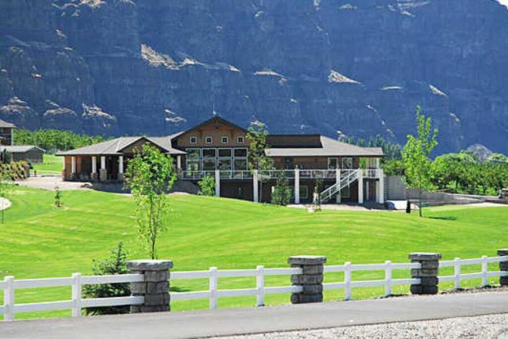 Sunserra Villa! Movie Room, Family Friendly, Bbqs, Pools, Free Golf! Quincy Extérieur photo