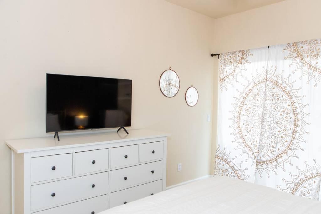 Sunserra Villa! Movie Room, Family Friendly, Bbqs, Pools, Free Golf! Quincy Extérieur photo