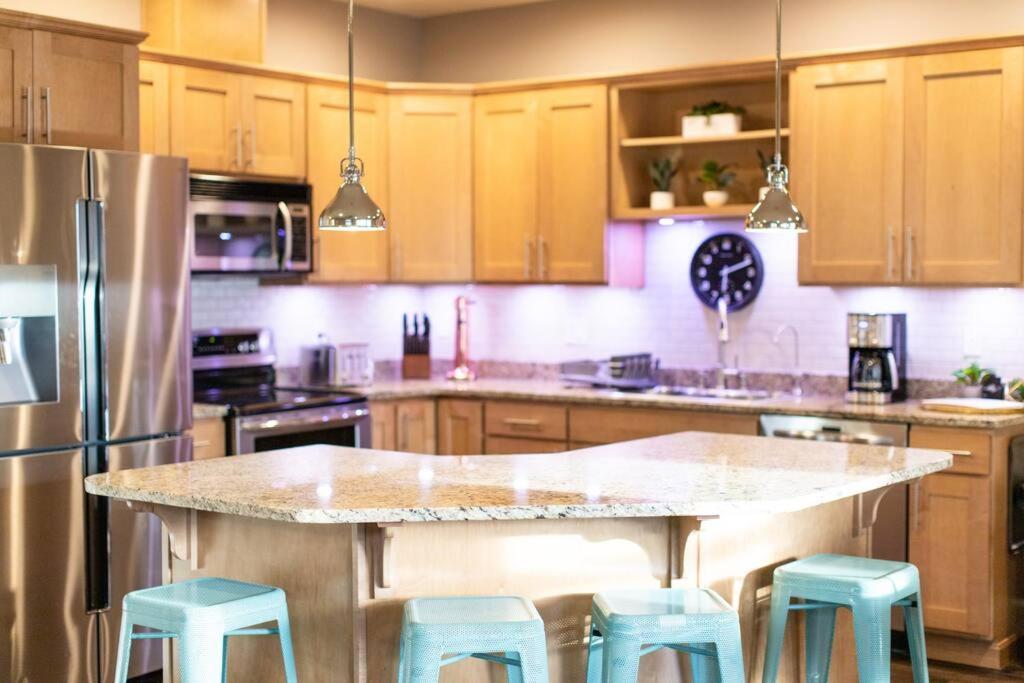 Sunserra Villa! Movie Room, Family Friendly, Bbqs, Pools, Free Golf! Quincy Extérieur photo